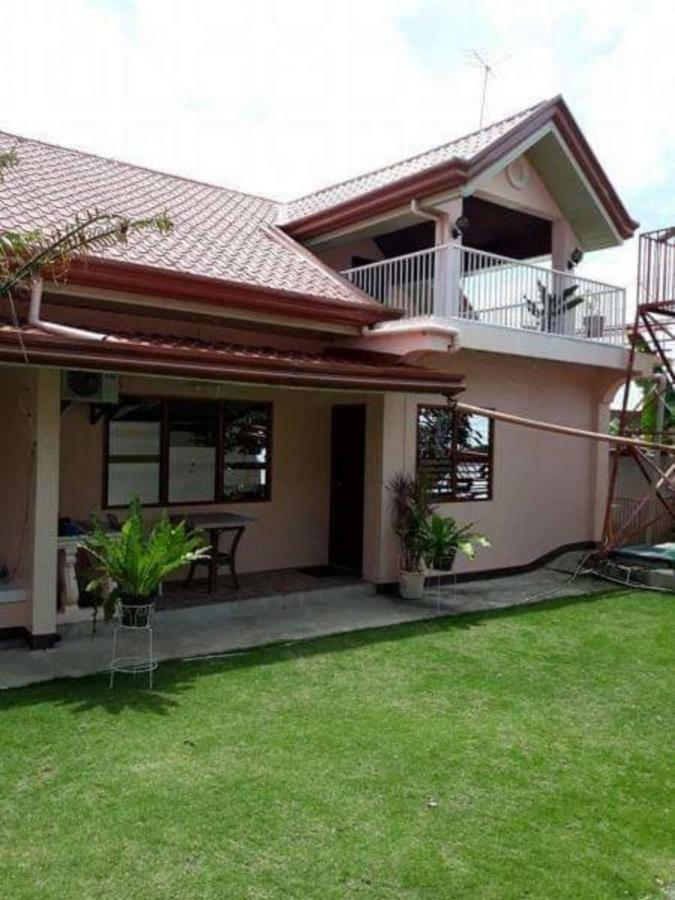 Anekha'S Guest Room Moalboal Exterior photo