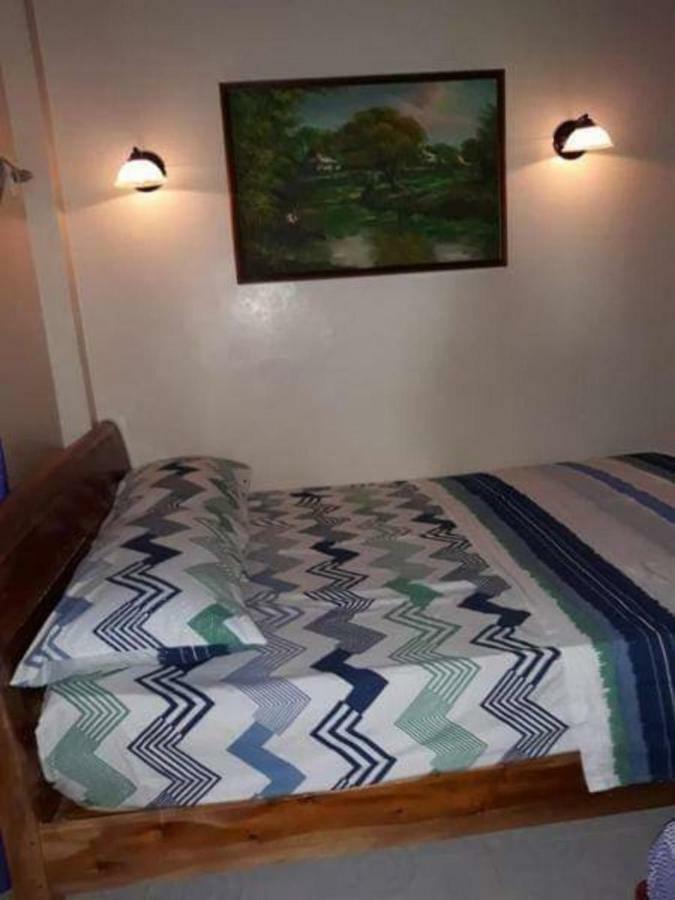 Anekha'S Guest Room Moalboal Exterior photo