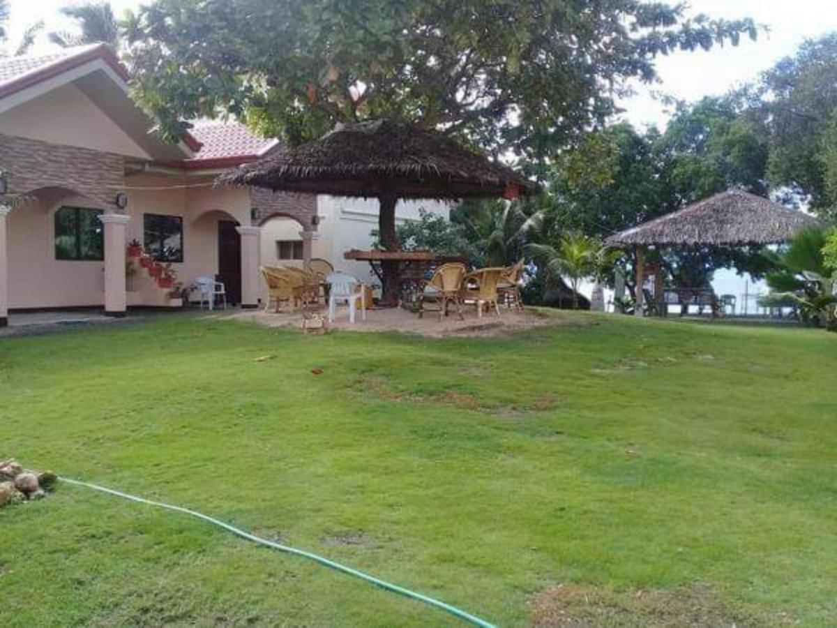 Anekha'S Guest Room Moalboal Exterior photo